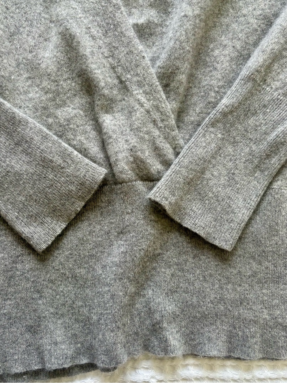 Sundance 100% Cashmere Wrap-Front Sweater Heathered Gray Long Sleeve Size L - Picture 3 of 8
